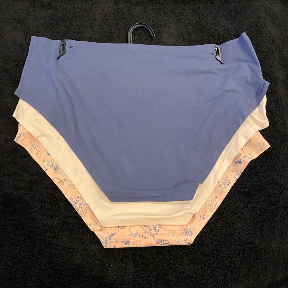 Lucky Brand Briefs - Picture 3 of 4